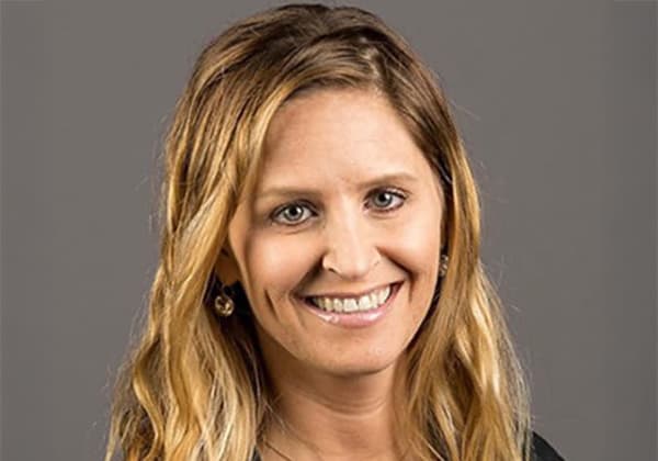 Dr. deWolfe | Diablo View Veterinary Hospital | Pleasant Hill Vet