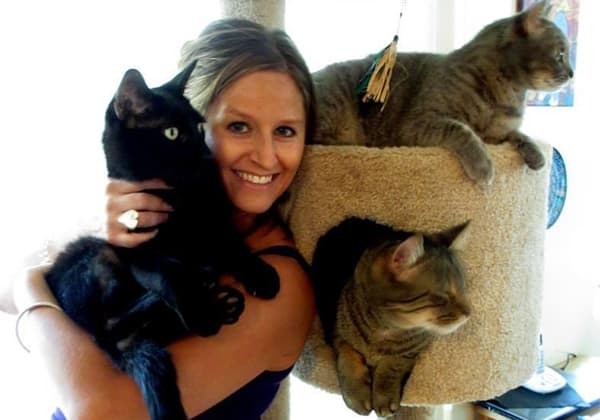 Dr. deWolfe | Diablo View Veterinary Hospital | Pleasant Hill Vet